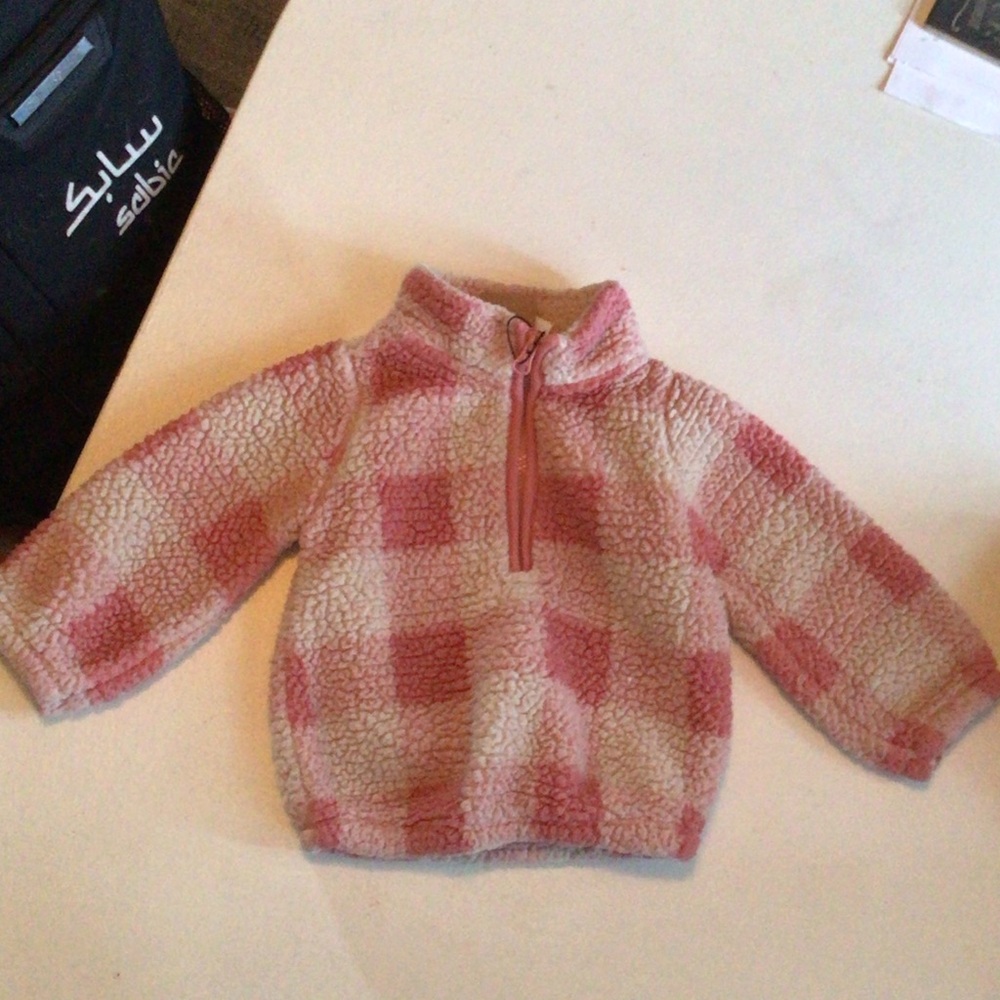 Cozy Pink and Cream Checkered Kids Fleece Pullover